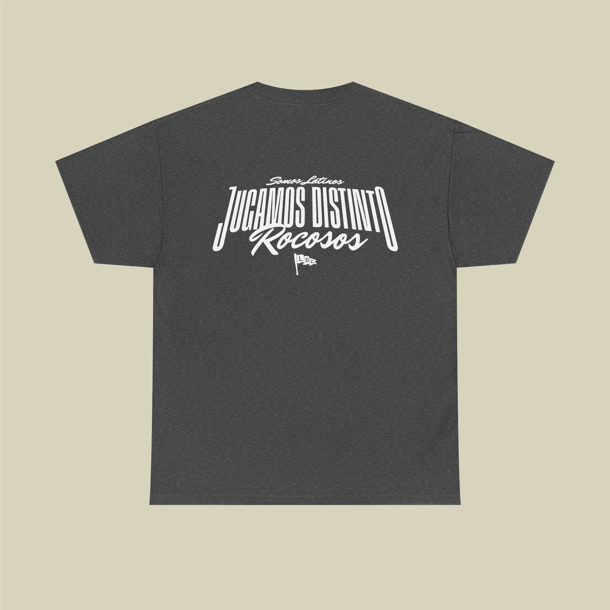 Camiseta Jugamos Distinto × Rócosos